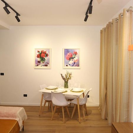 Mjolly Apartment Тирана Экстерьер фото