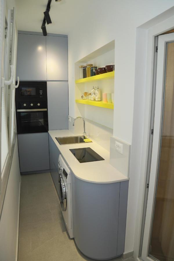 Mjolly Apartment Тирана Экстерьер фото
